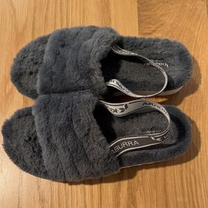 Kookaburra by Ugg kid’s slippers